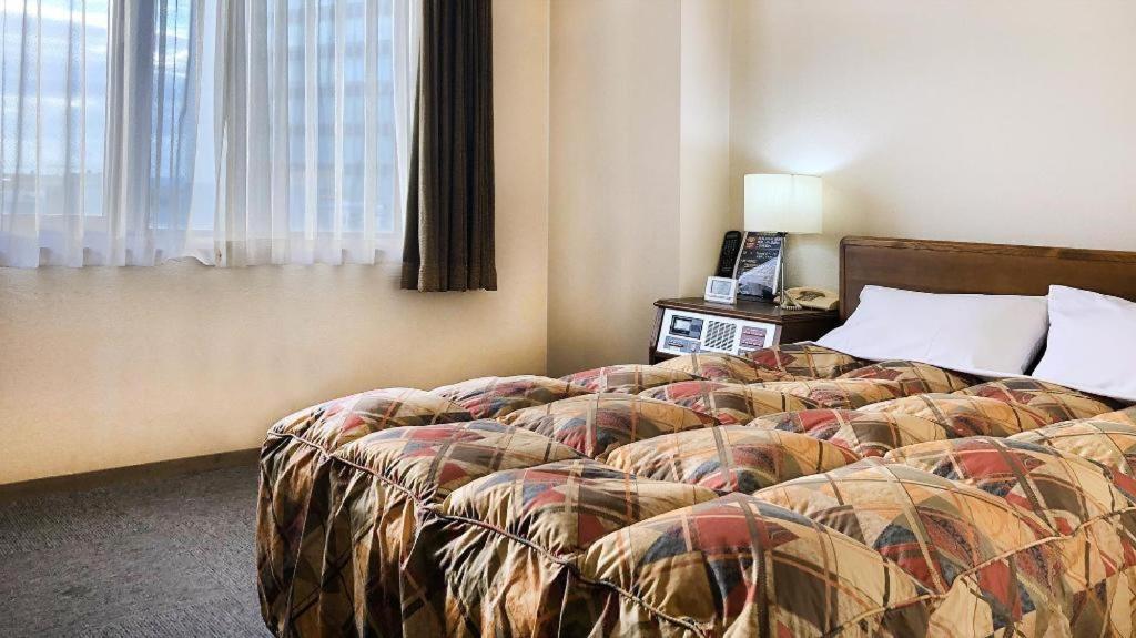 Neyagawa Trend Hotel Осака Екстер'єр фото